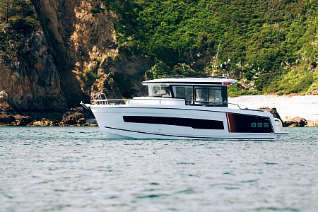 Катер Jeanneau Merry Fisher 895 Sport Serie 2